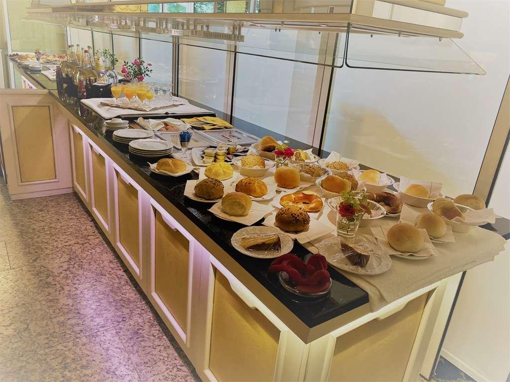 Akzent Hotel Restaurant Altdorfer Hof 바인가르텐 레스토랑 사진