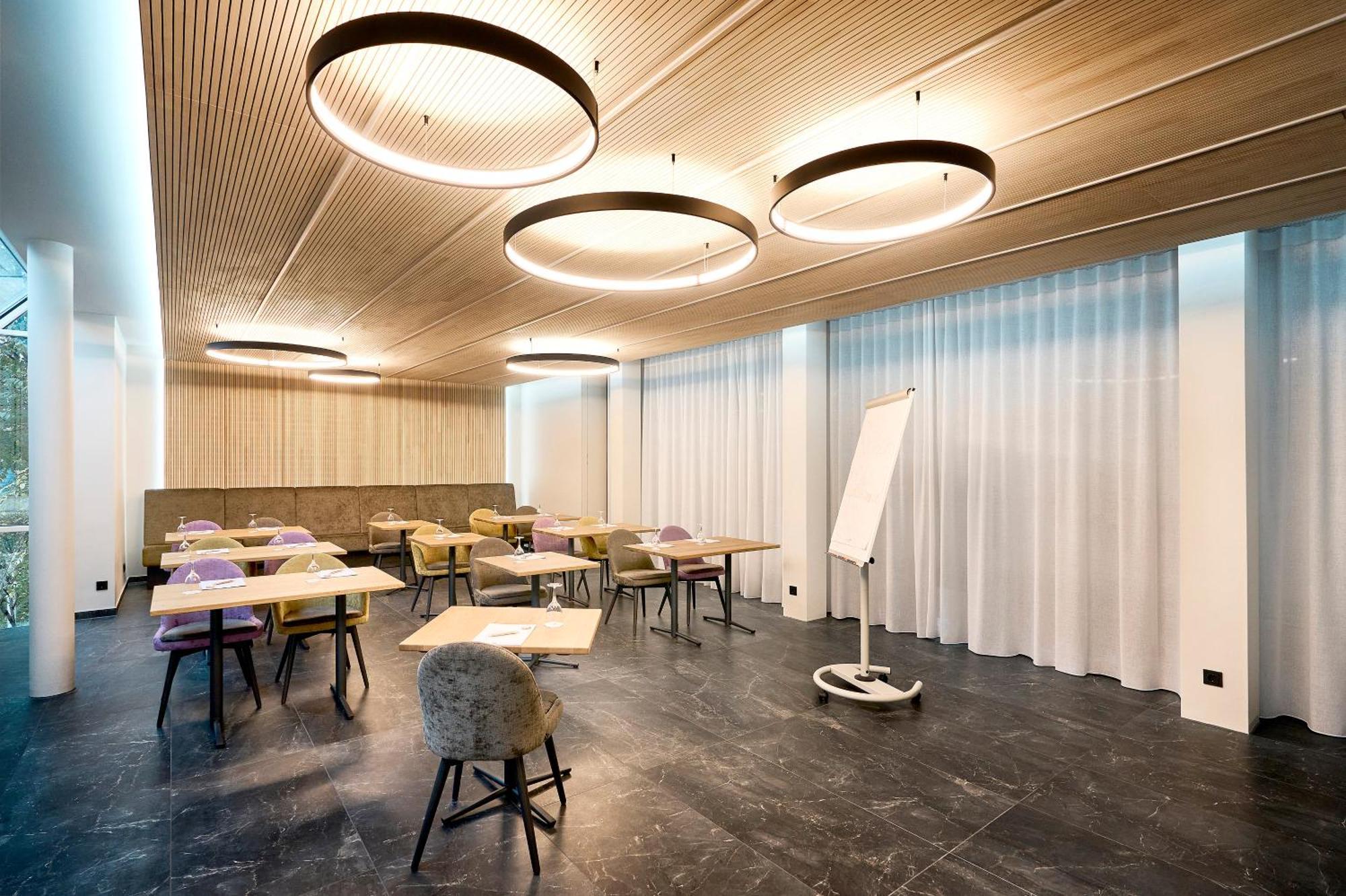 Akzent Hotel Restaurant Altdorfer Hof 바인가르텐 외부 사진