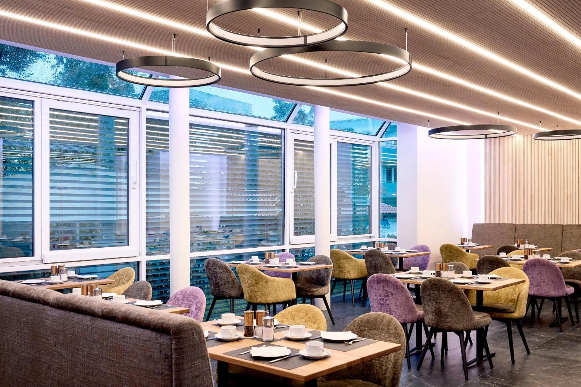 Akzent Hotel Restaurant Altdorfer Hof 바인가르텐 외부 사진