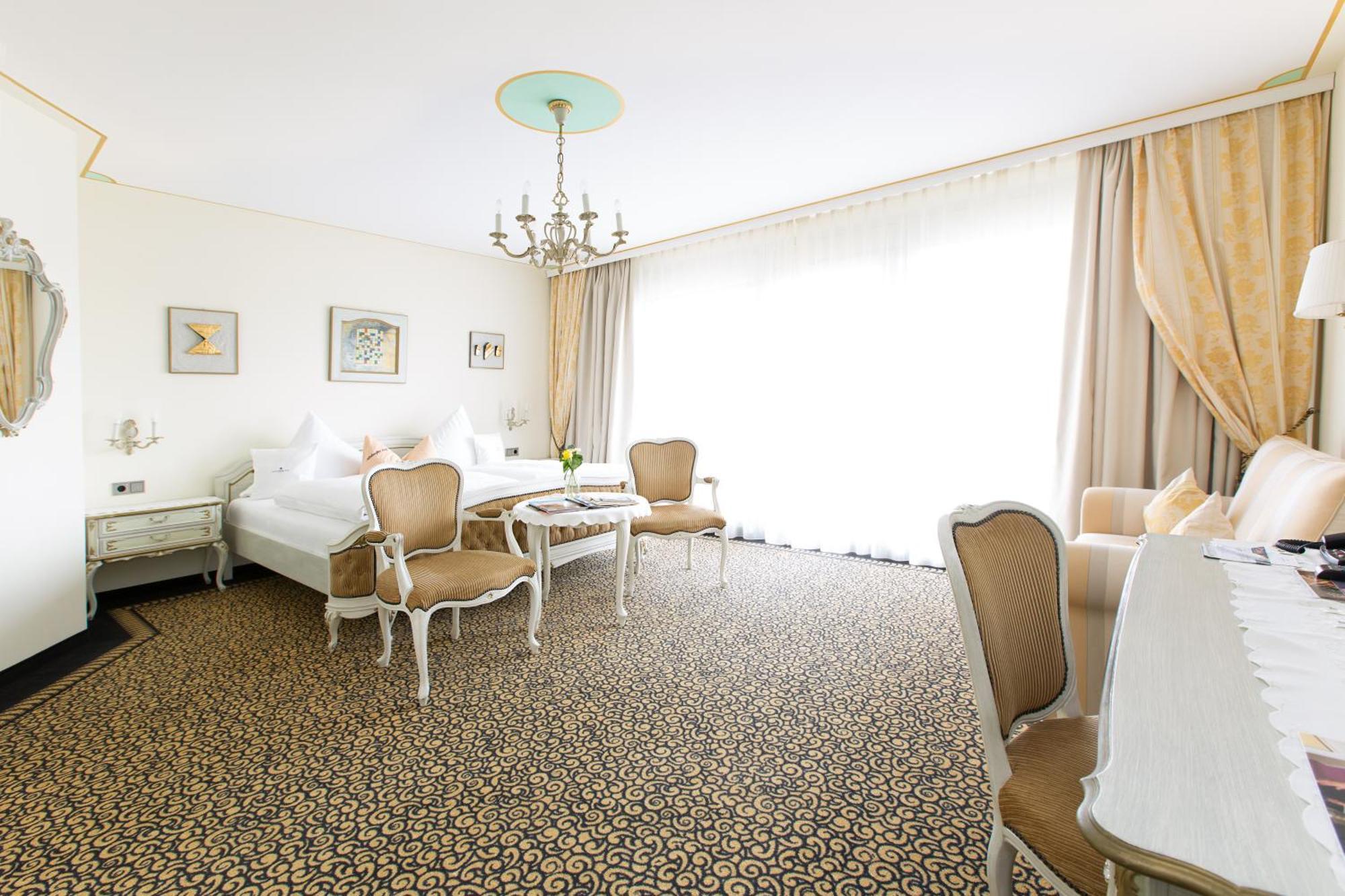 Akzent Hotel Restaurant Altdorfer Hof 바인가르텐 외부 사진