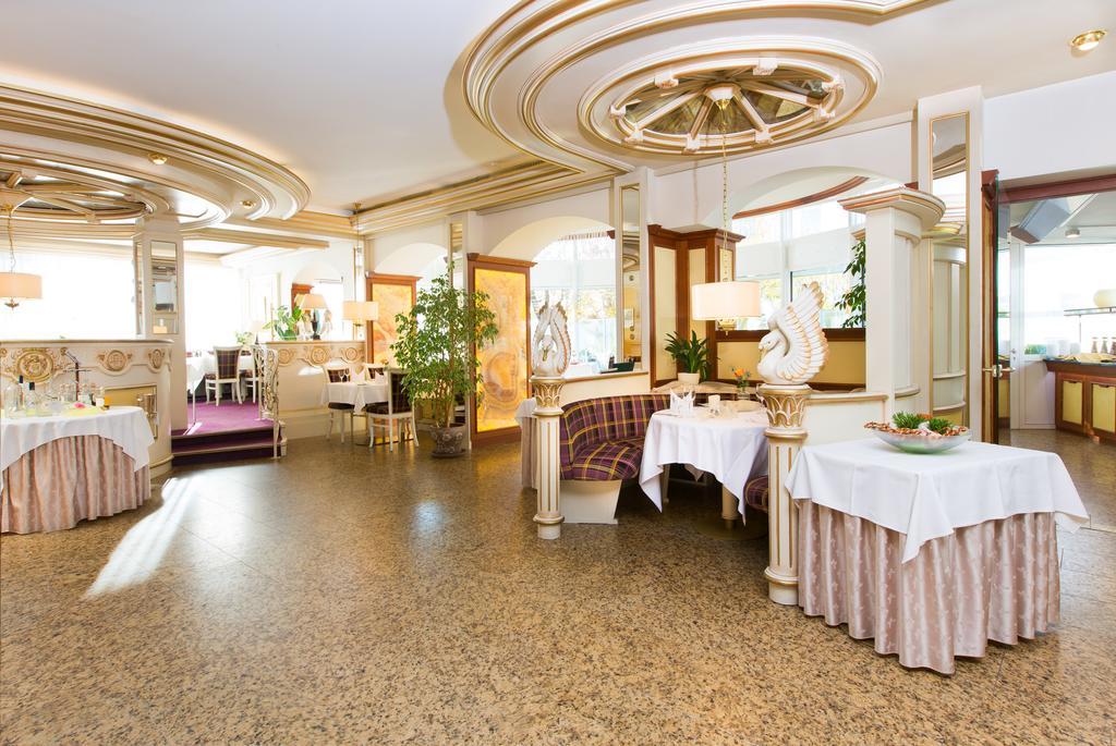 Akzent Hotel Restaurant Altdorfer Hof 바인가르텐 외부 사진