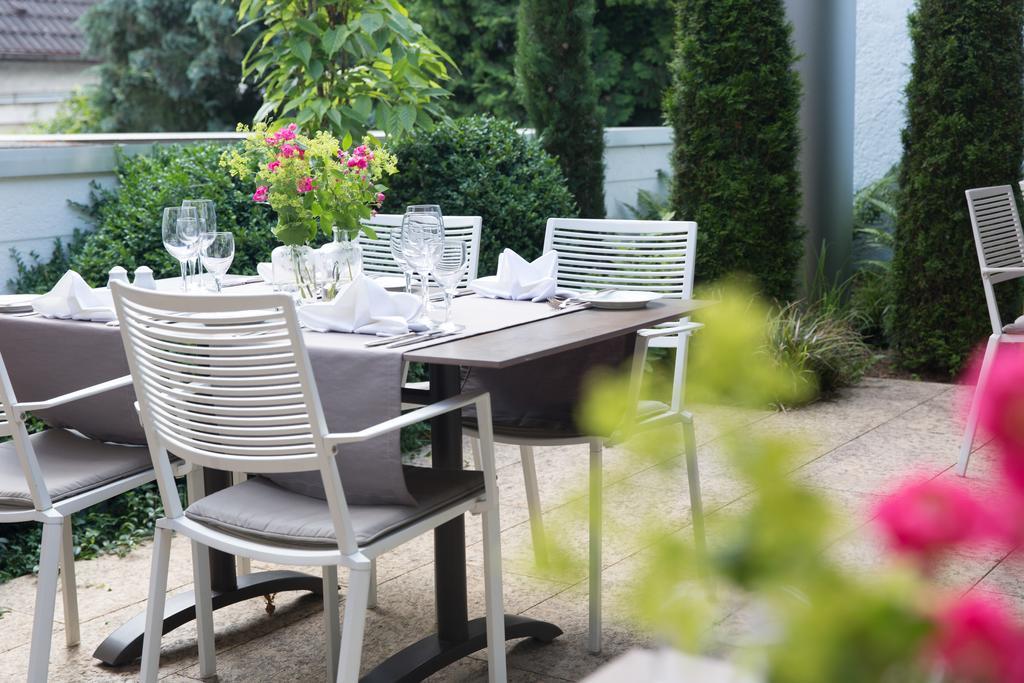 Akzent Hotel Restaurant Altdorfer Hof 바인가르텐 외부 사진