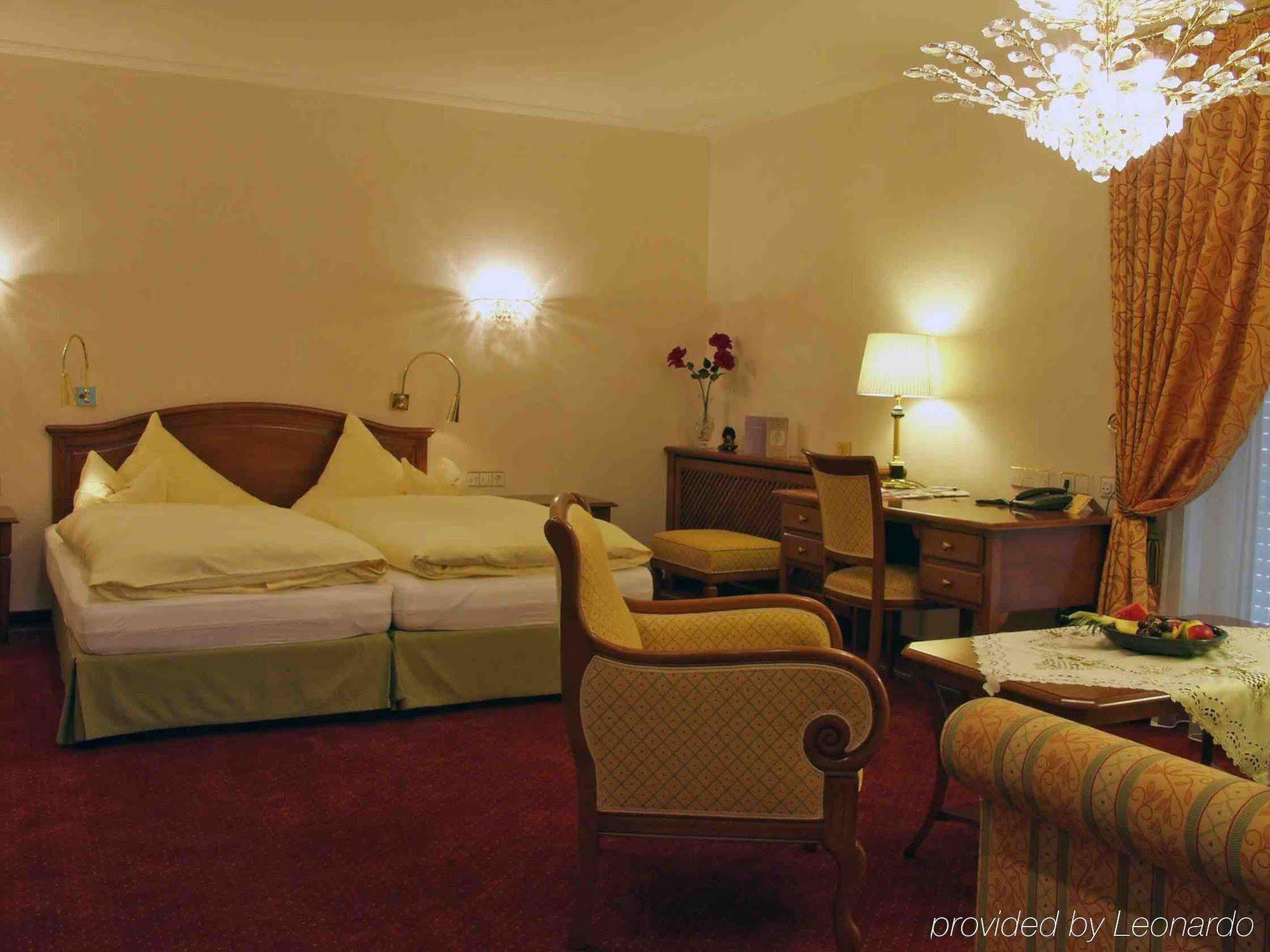 Akzent Hotel Restaurant Altdorfer Hof 바인가르텐 객실 사진
